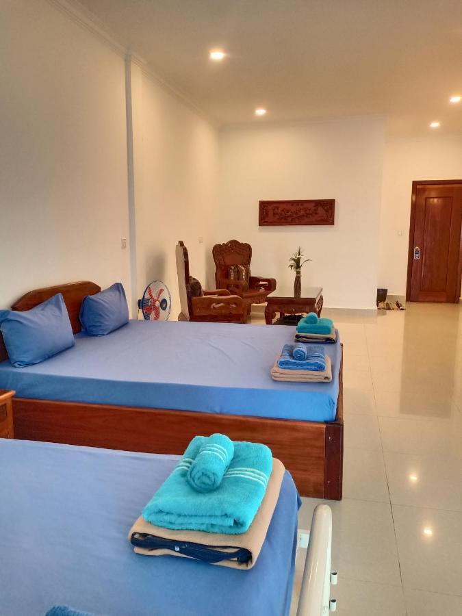 Le Barang Steakhouse & Guesthouse Сиануквиль Экстерьер фото
