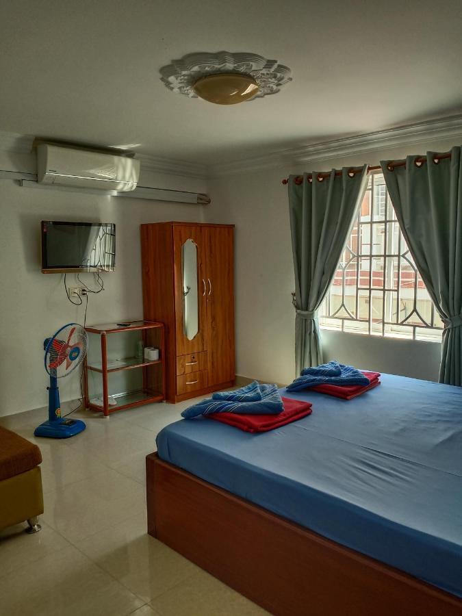 Le Barang Steakhouse & Guesthouse Сиануквиль Экстерьер фото